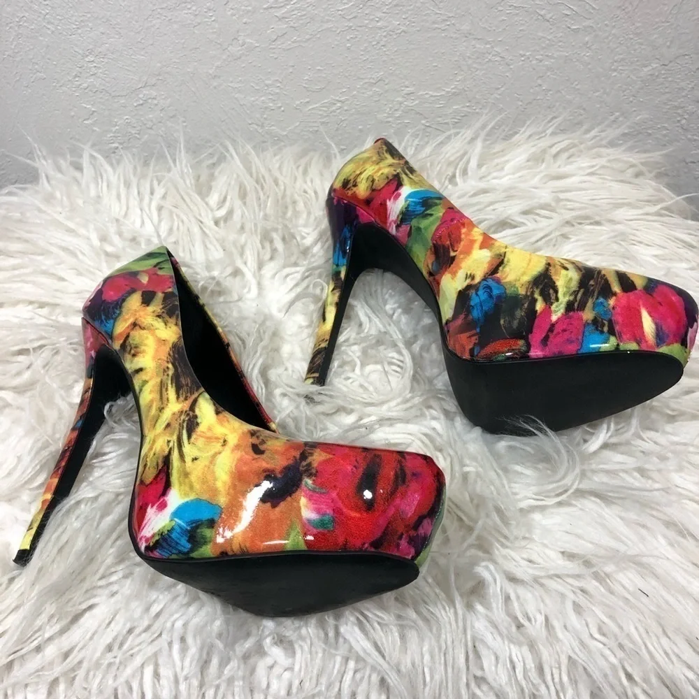 STEVE MADDEN - BRIGHTLY COLORED PLATFORM PUMPS‎ - S5